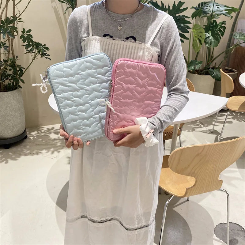 Hearts Pattern Macbook Air Bag