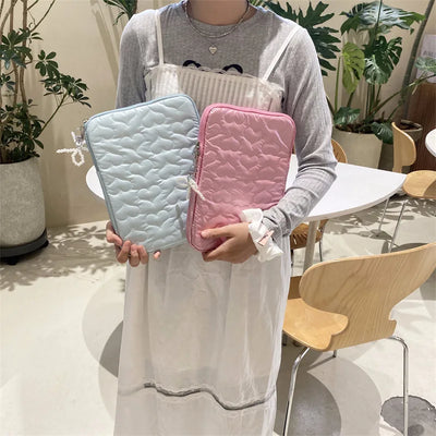Hearts Pattern Macbook Air Bag